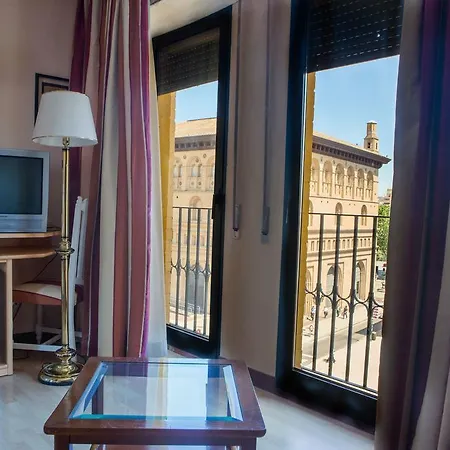 Szálloda Tibur Zaragoza