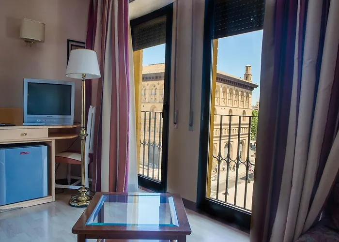 Hotel Tibur Zaragoza