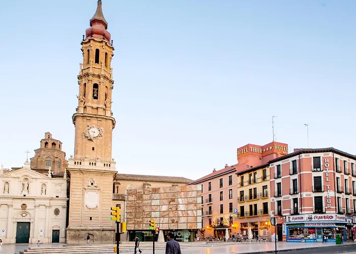 Tibur Hotell Zaragoza